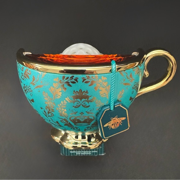 Bath & Body  Works BRIDGERTON Tea Cup Limited Wallflower Plug-In, Scent Control - Picture 2 of 12